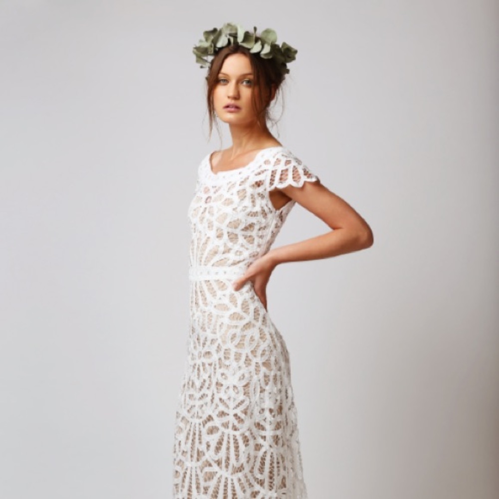 Rue de Siene violet bridal dress